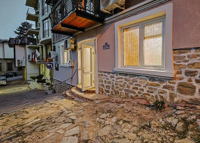 Hide Hub Guest Apartamento Veliko Tŭrnovo